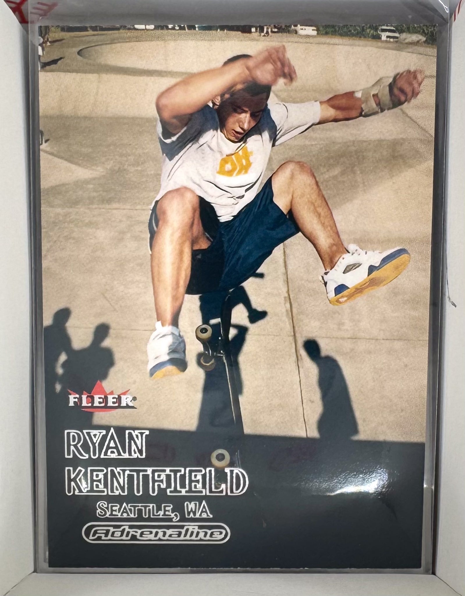 Adrenaline Fleer 2000 Action Sports Card No.79 Ryan Kentfield Skateboarding