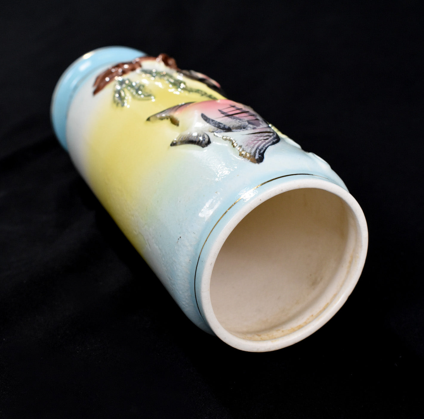 Ceramic Vase Fish Ocean themed 9In Used MADE IN JAPAN