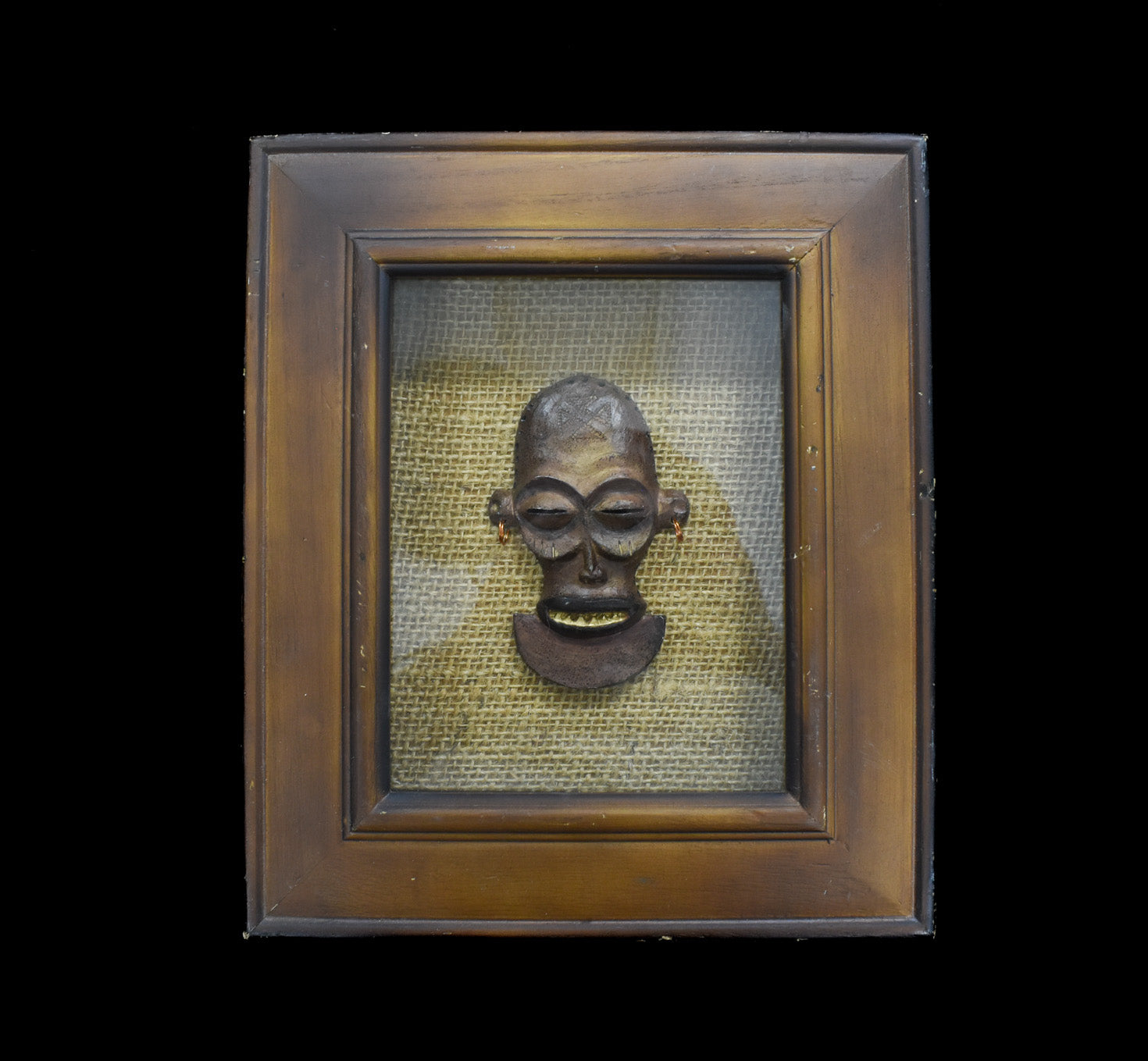 VINTAGE AFRICAN HEAD SCULTURE Mini Head FRAMED IN WOODEN SHADOWBOX Used