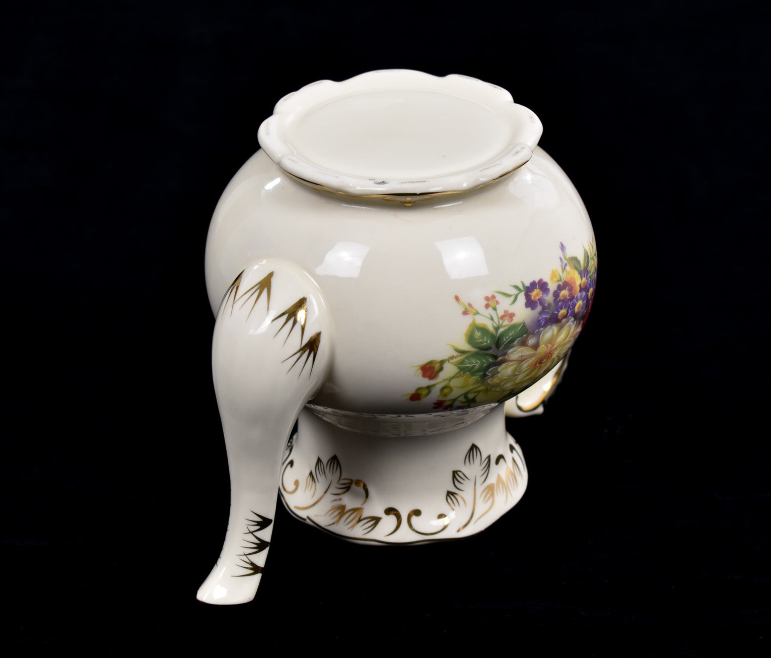 Flowering Shrubs Image Ivory Ceramic Tea Pot Floral Vintage Teapot 29oz