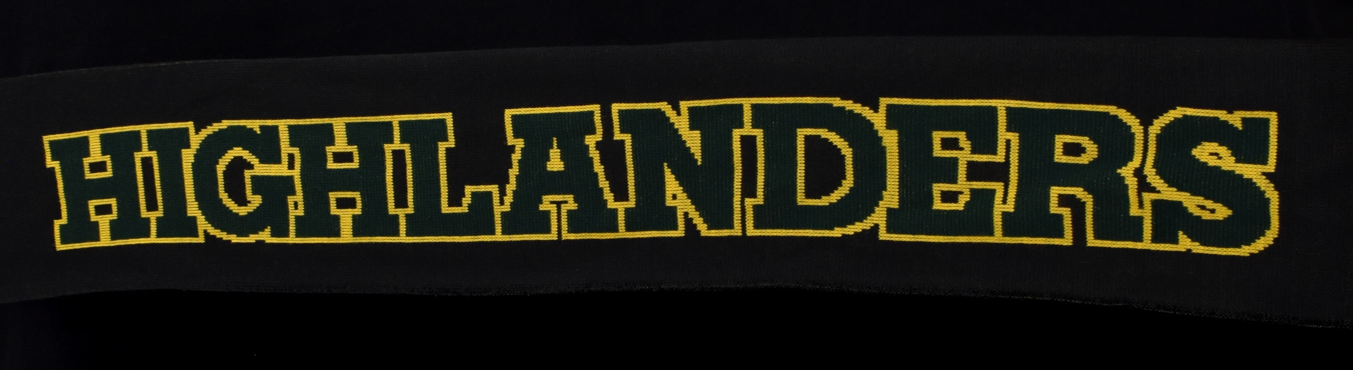 Highlanders Scarf Black Gold Green Used