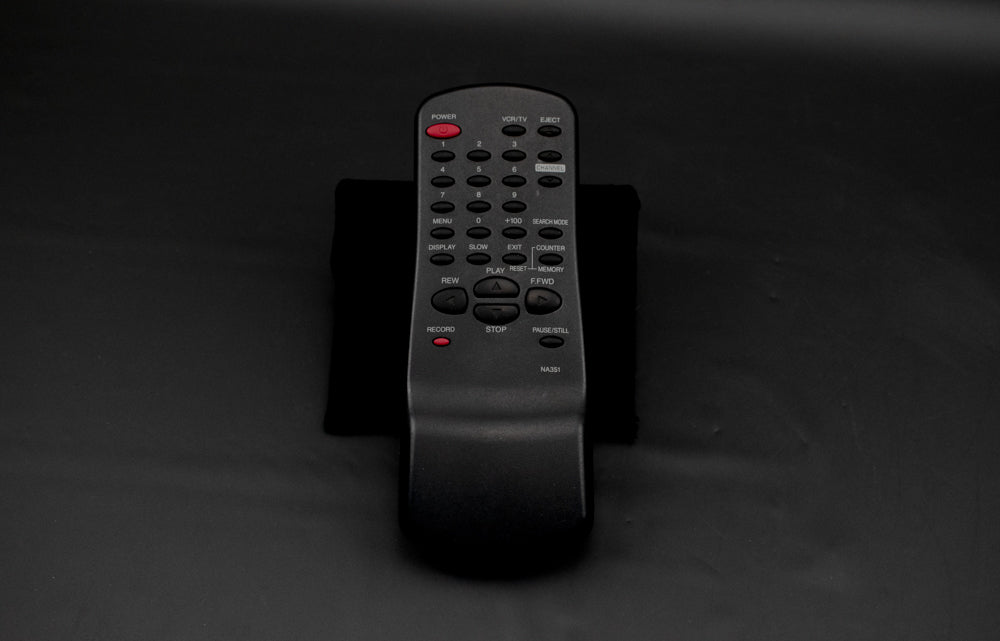 Black TV REMOTE NA351 VCR / TV Remote Channel Changer