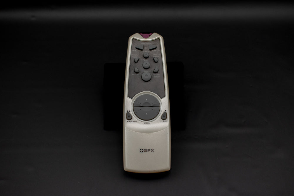 GPX remote Control C980 MO. 63350 White CD/Radio/Cassette Boombox GENUINE