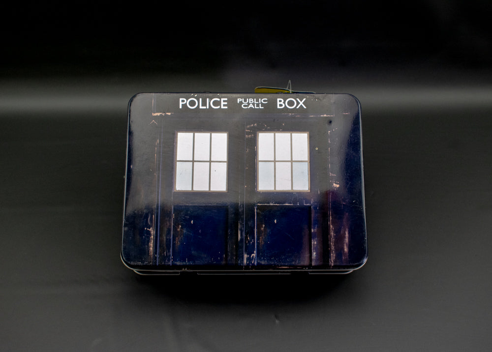 Doctor Who Top Trumps Police Box Tin Tote Lunch Box Tardis W/ Sealed Cards