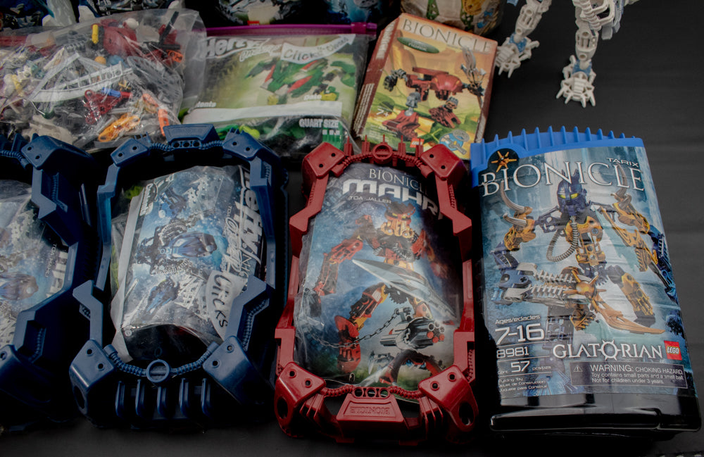Bionicle Lego Mixed Lot 15 Bionicles and Extras Used
