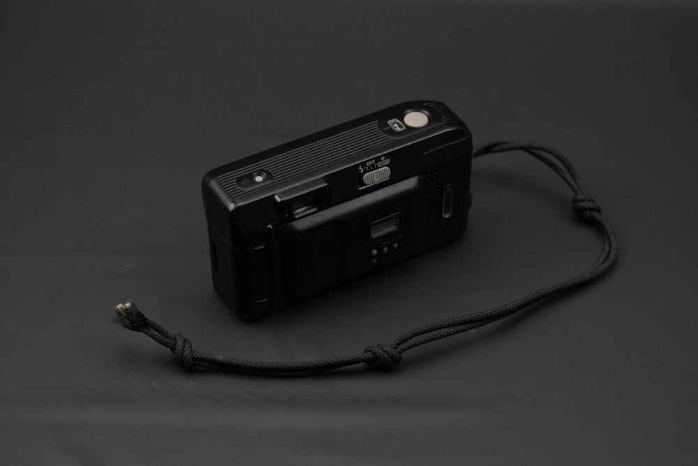 Canon Sure Shot Telemax Date Vintage Used Camera 38/70mm