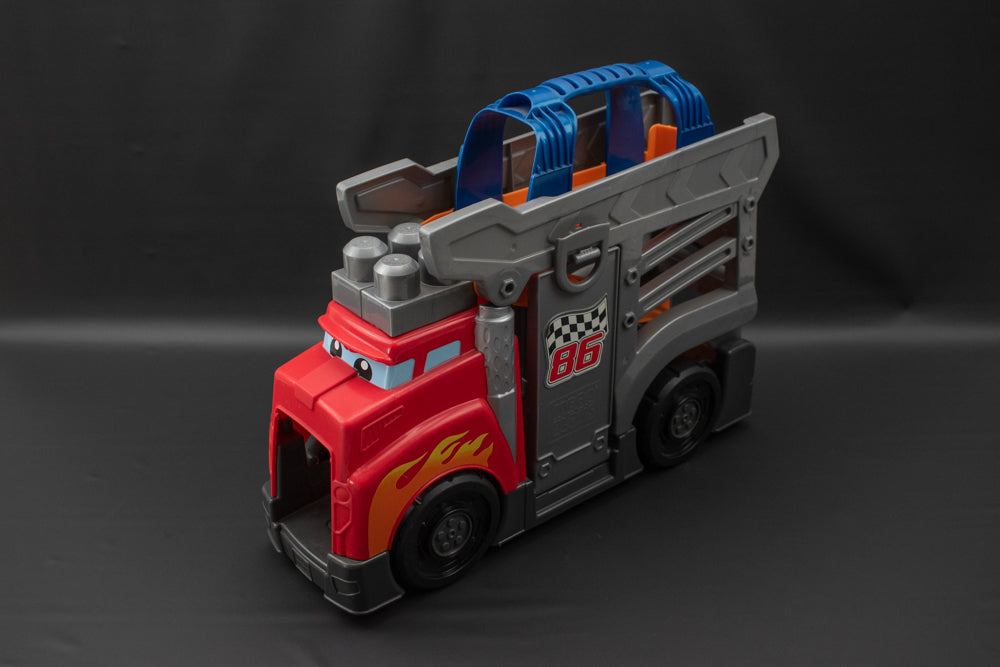 Mega Bloks Fast Tracks First Builders Racing Rig Toy Hauler Red Diesel Truck Kids