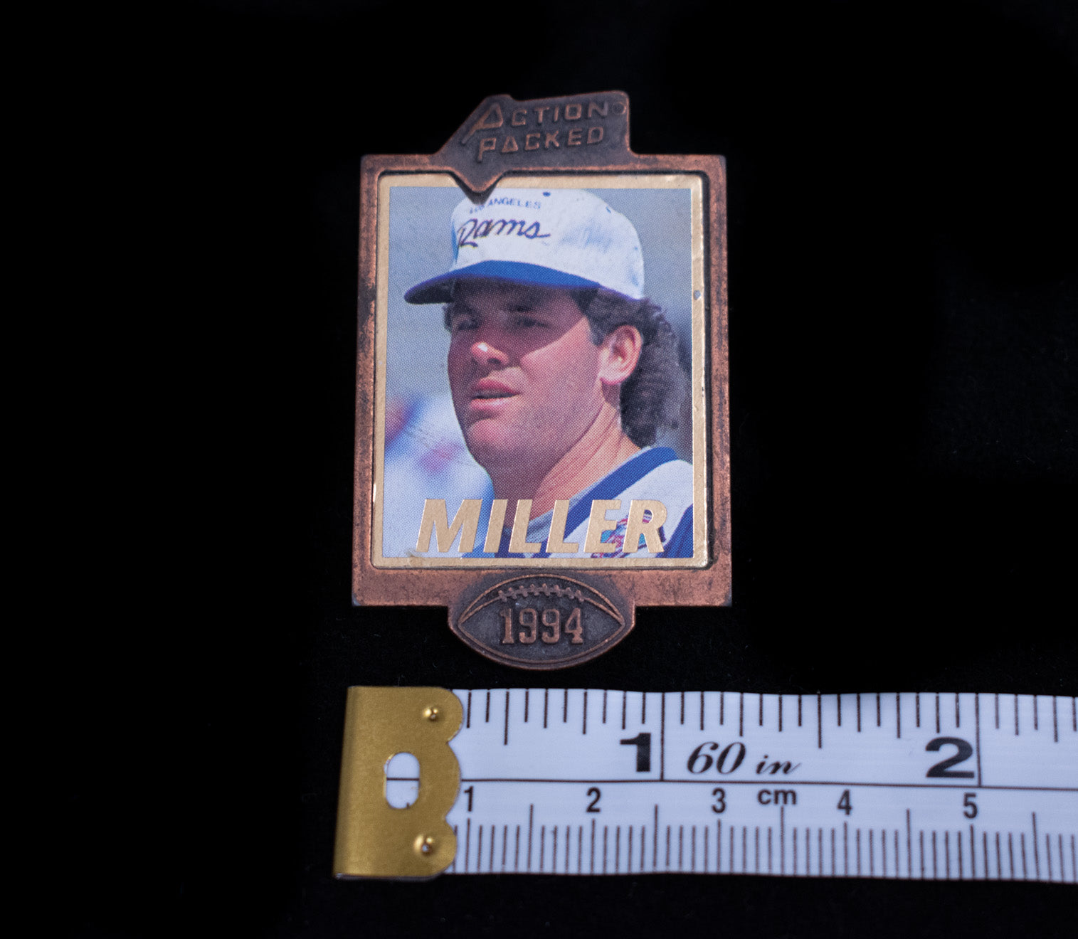 1994 ACTION PACKED FOOTBALL CHRIS MILLER QUARTERBACK CLUB LAPEL PIN LA RAMS