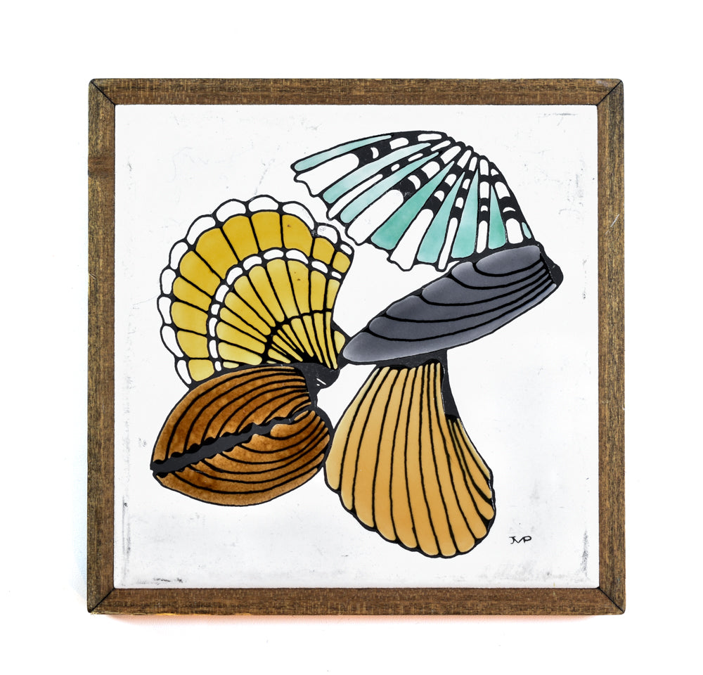 Seashell Art Ocean Themed Art Clay And Wood used 6.5 x 6.5