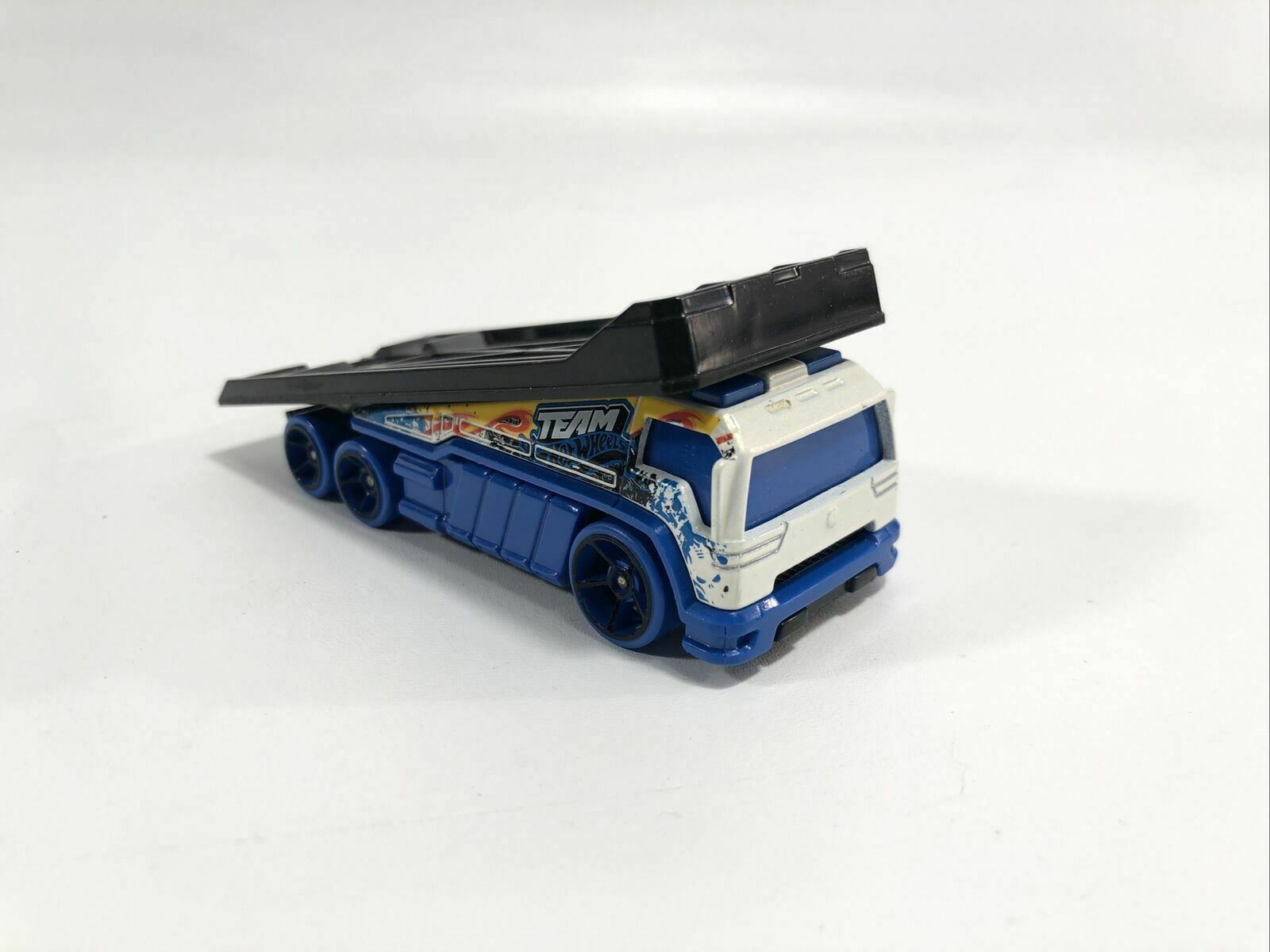 HOTWHEELS 2011 TEAM HW BACK SLIDER BLUE ! Loose