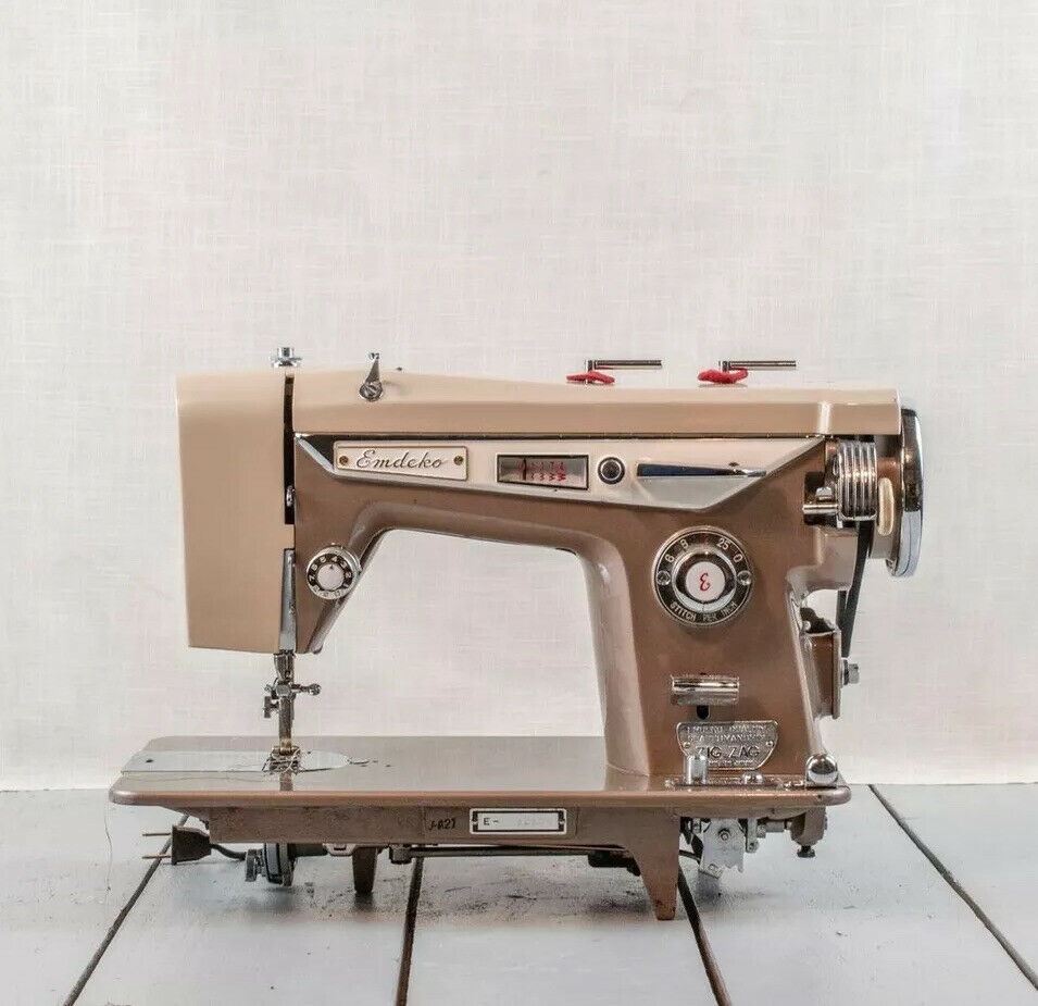 Emdeko Sewing Machine j-a21 e32808 Vintage Amazing Shape