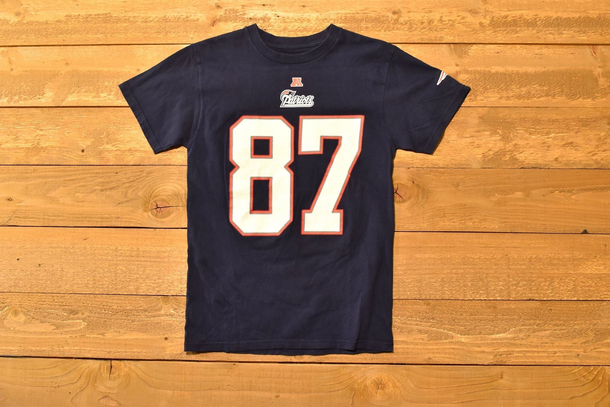 New England Patriots Small T Shirt - # 87 Gronkowski Used authentic Team apparel