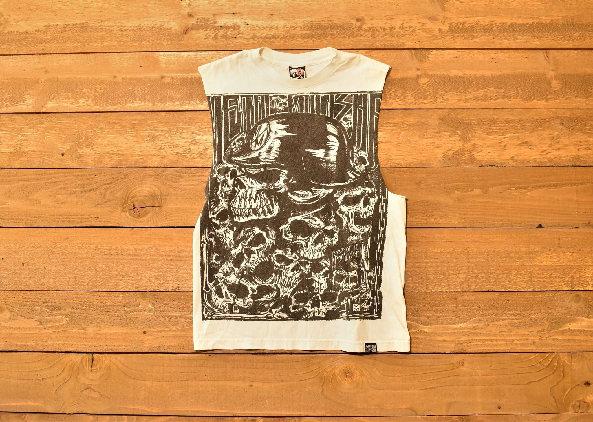 Metal Mulisha T shirt Cut off white mens used Medium sized Authentic Branded