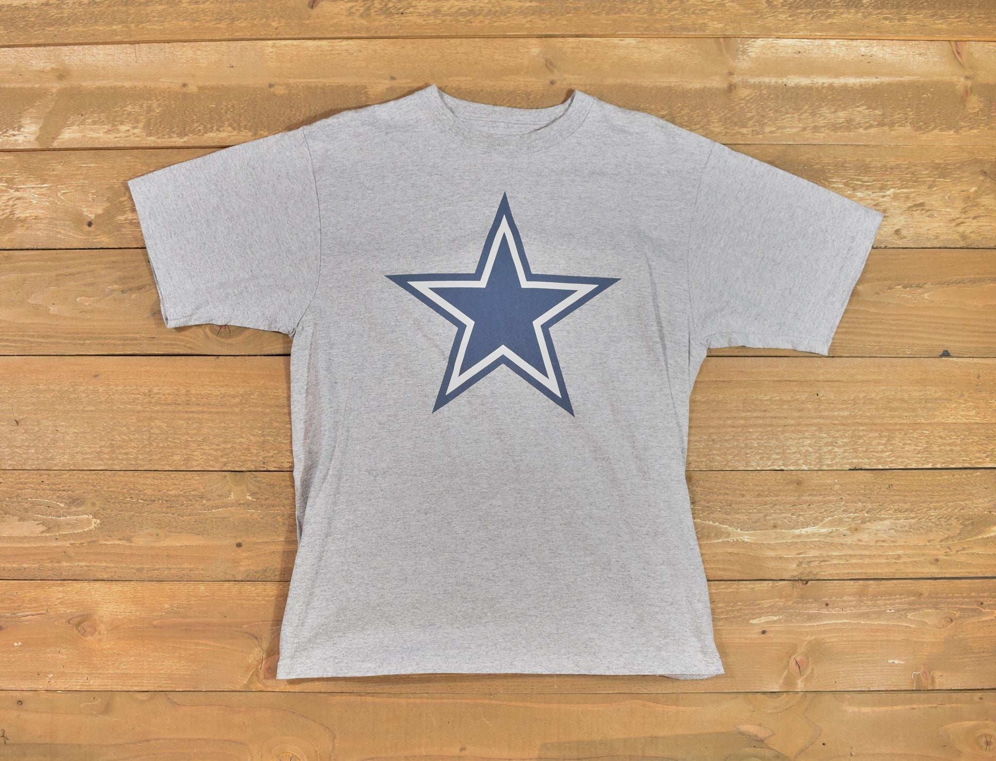 Dallas Cowboys T-shirt  Mens Medium faded used Reebok Tee NFL football Shirt