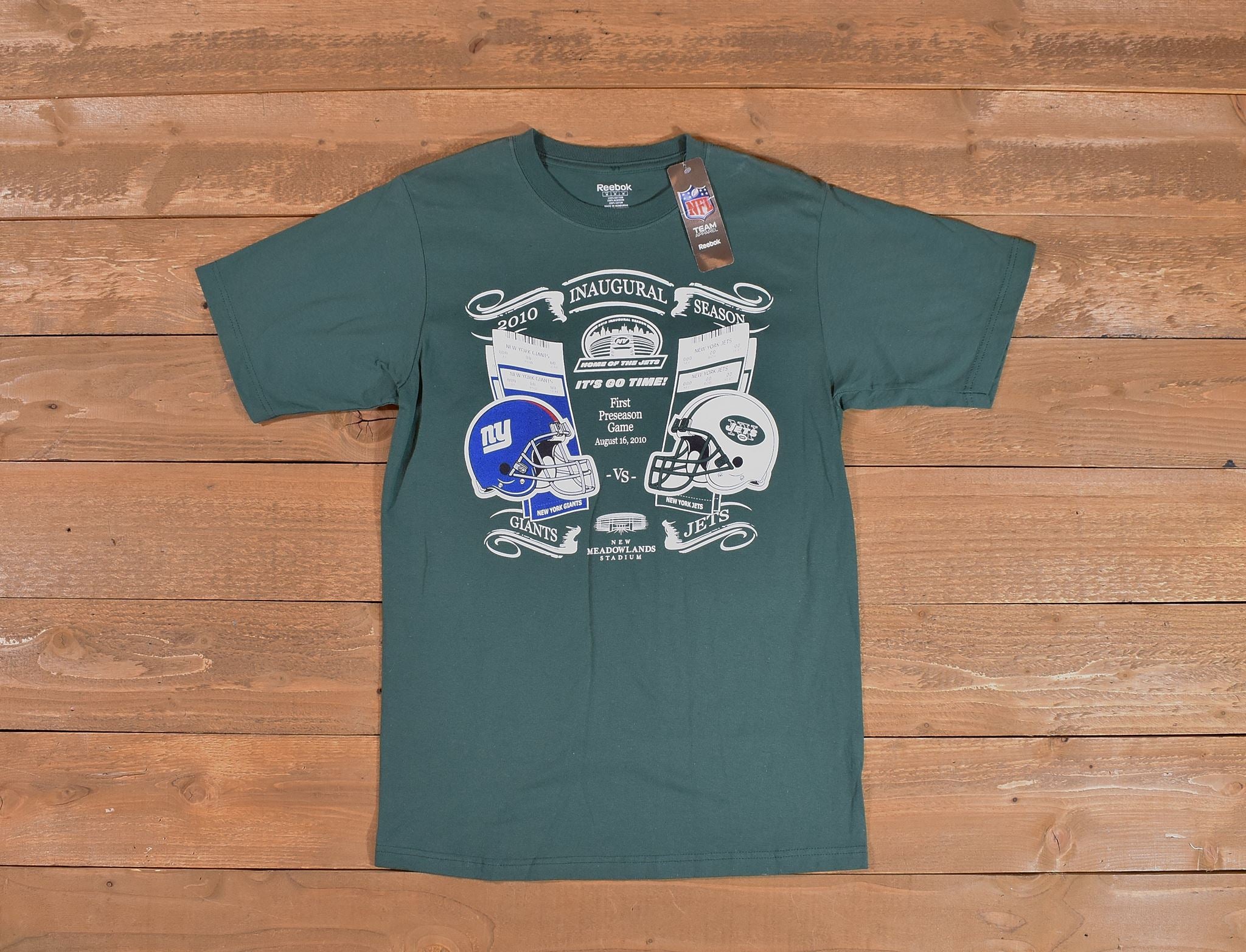 New York Jets Vs Giants NFL t-shirt Size Medium Authentic Apparel shirt New Mens