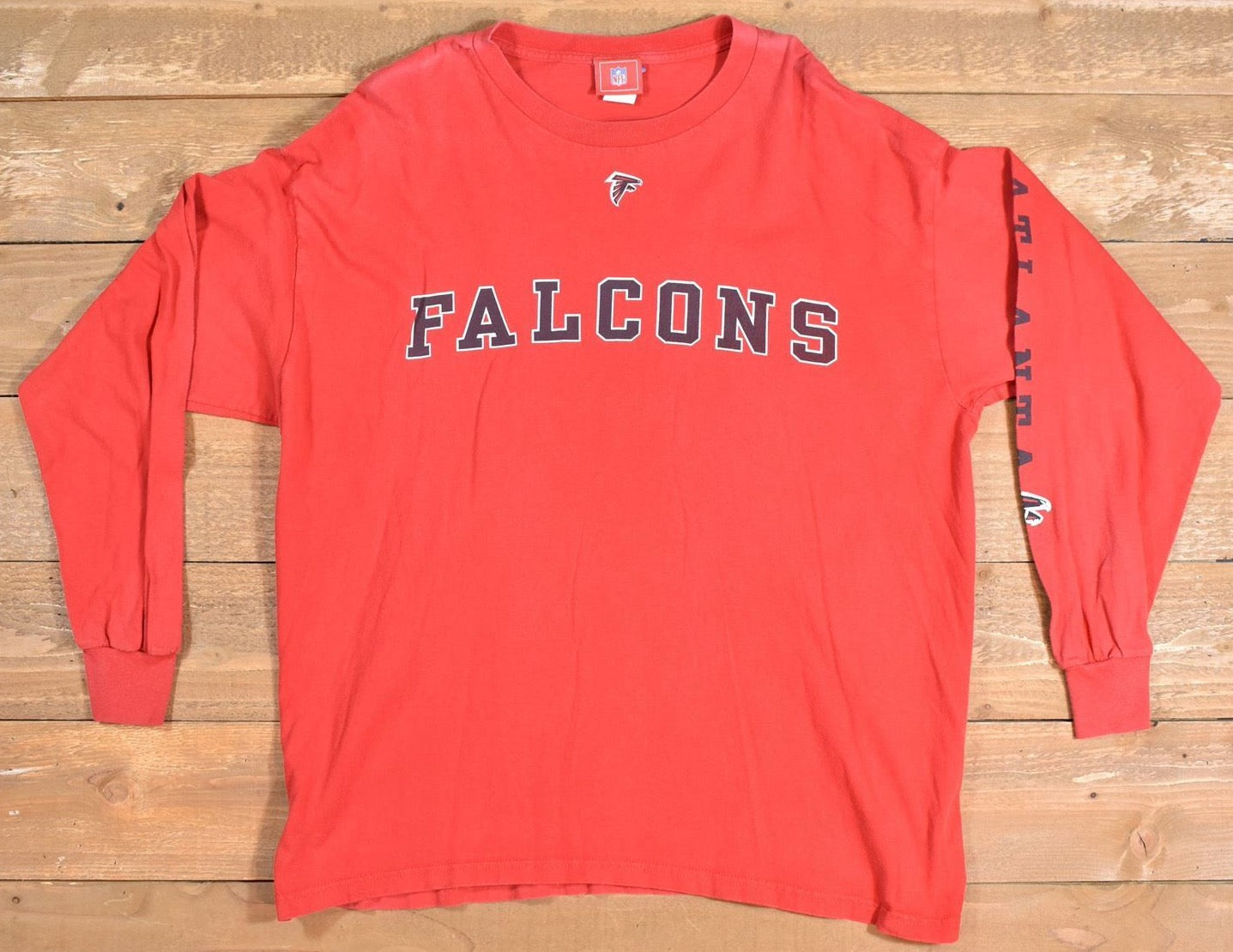 Atlanta Falcons Mens long sleeve Red Shirt XL NFL Football Authentic Brand