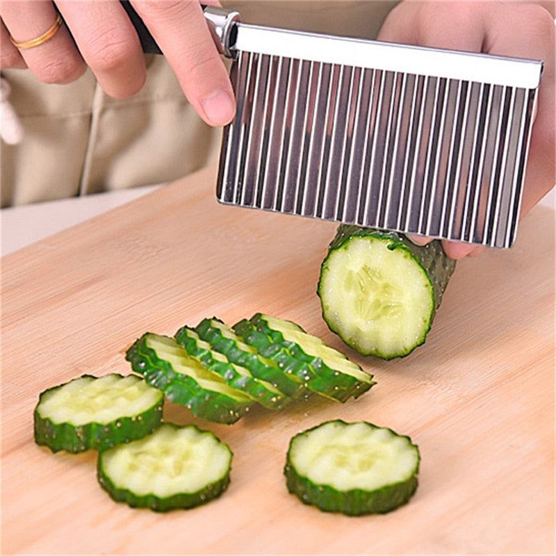New Kitchen Knives Stainless Steel Vegetable Fruit Wavy Cutter Potato Cucum