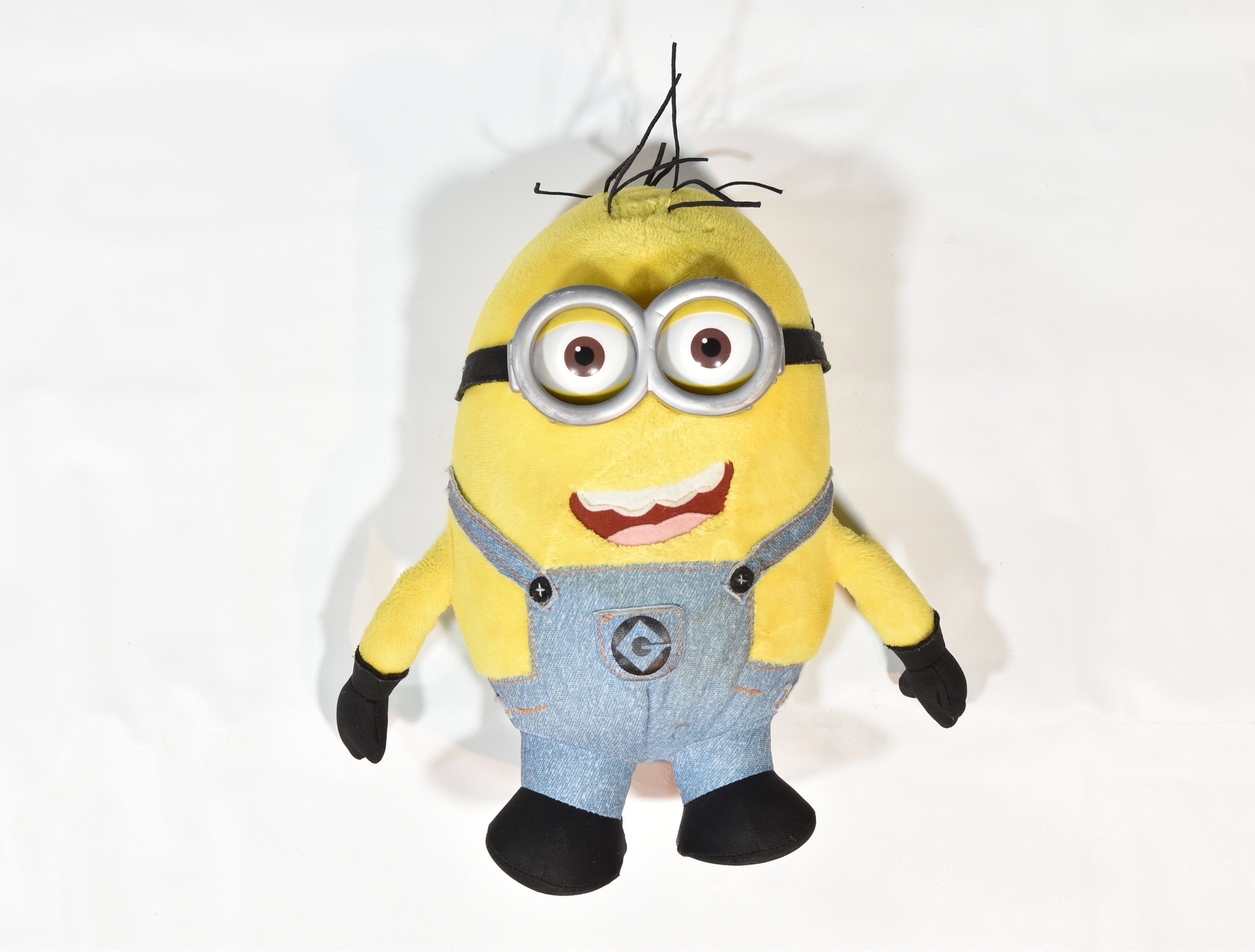 Despicable Me Minions plush toy stuffed minion used 9 inch
