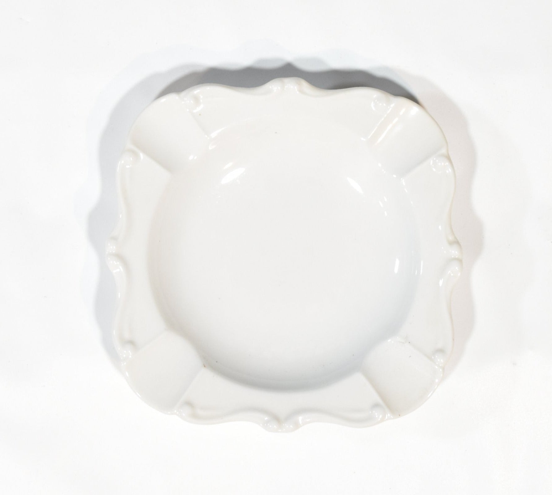 Japanese Ash tray White milk glass Ash tray Authentic