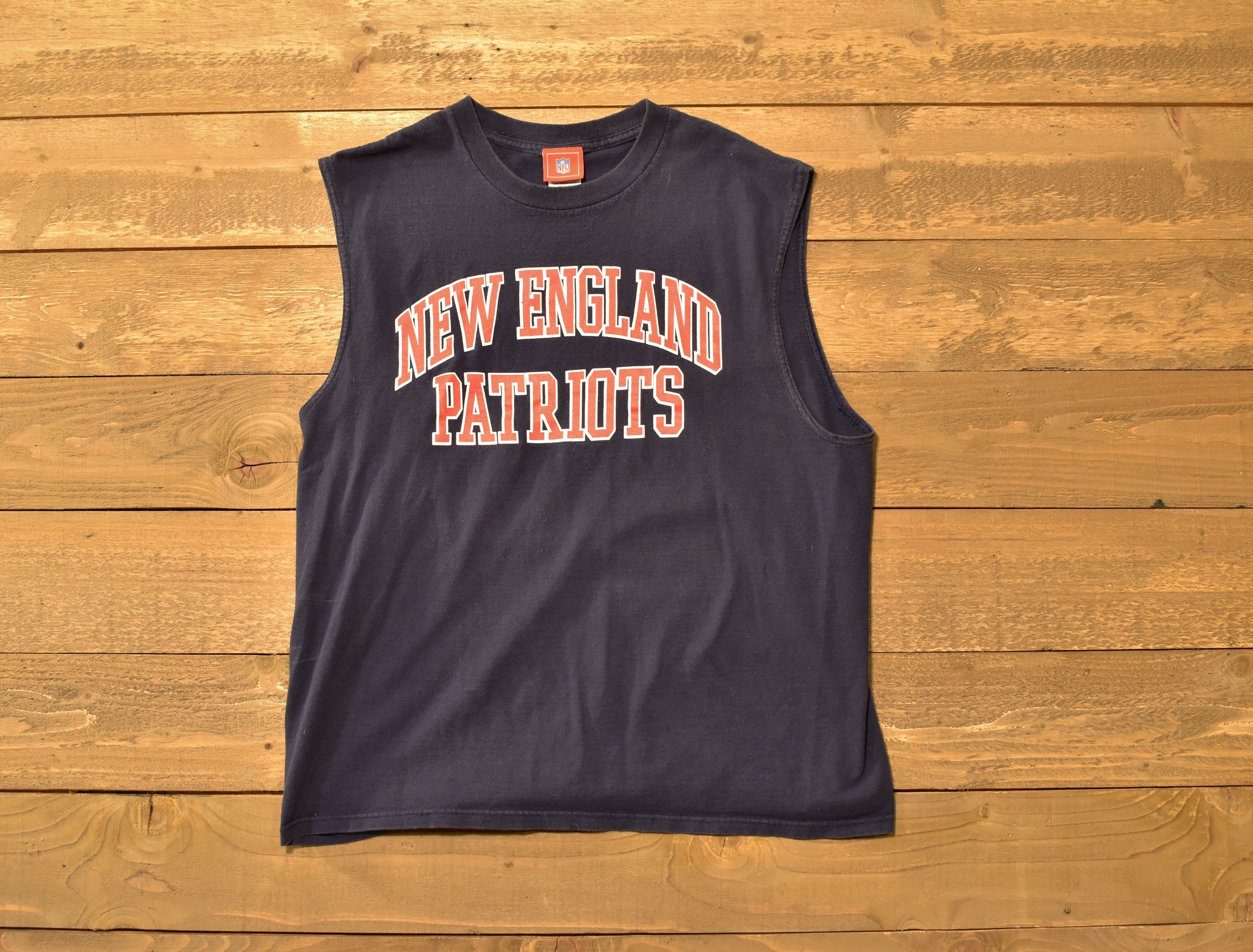 New England Patriots T-shirt Cut off Tee XL Mens NFL Authentic