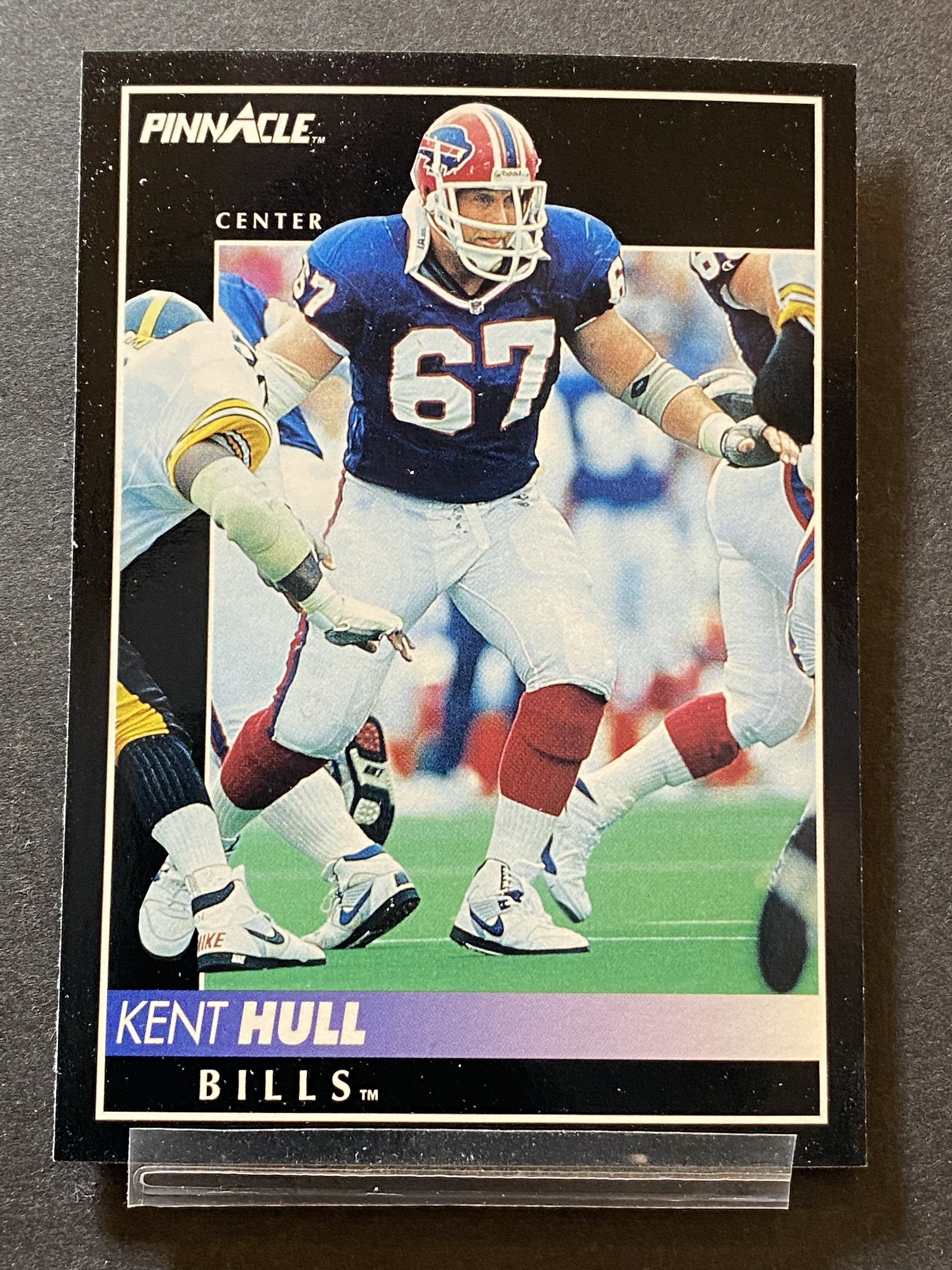 Kent Hull Pinnacle Football Card