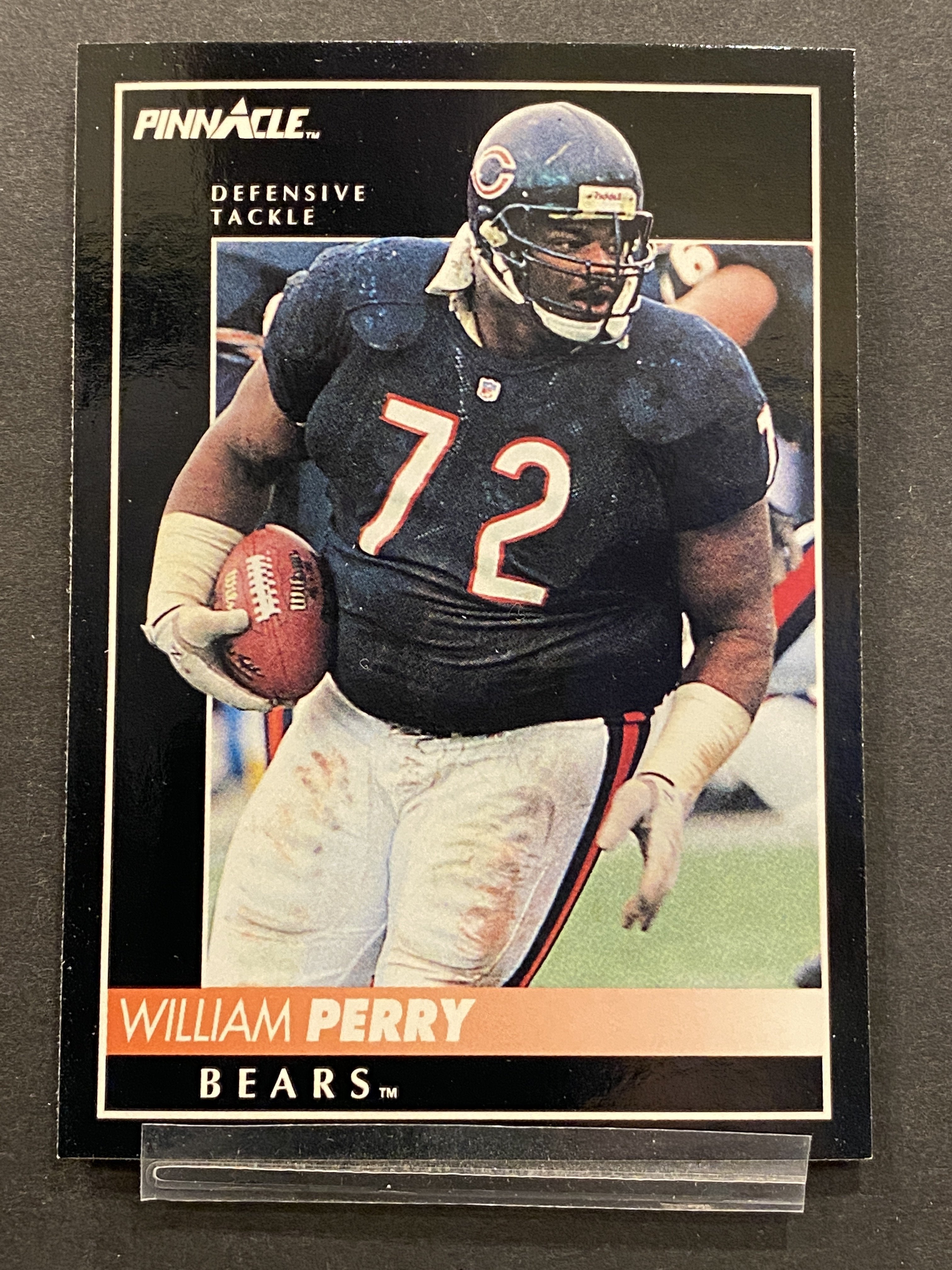 William Perry Pinnacle Football Card Chicago Bears