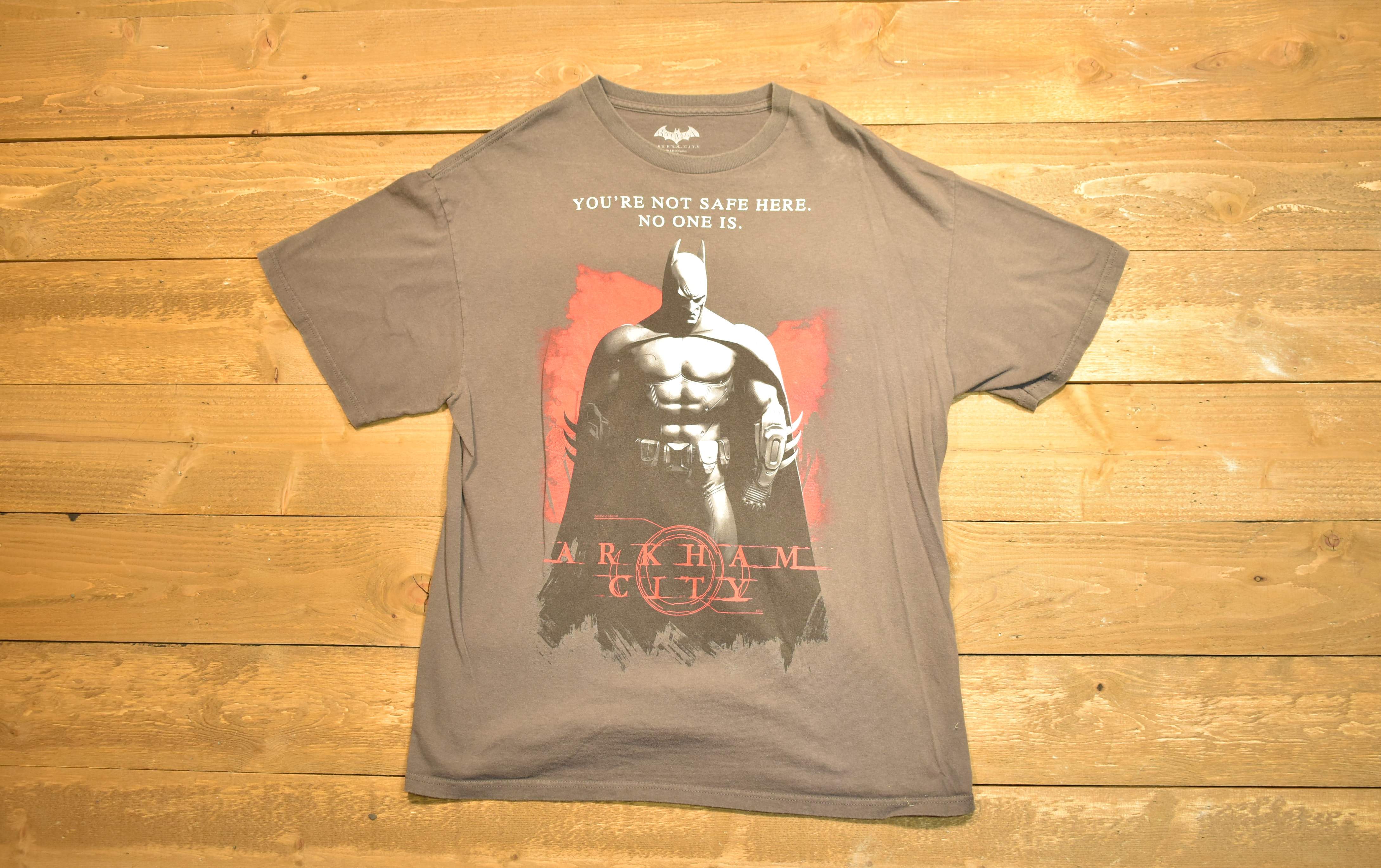Batman T-shirt Arkham City extra large men's T-shirt used DC comics authentic