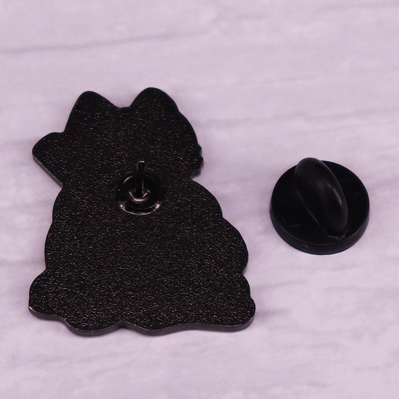 Cute cat with pencil brooch cartoon clothes bag decoration