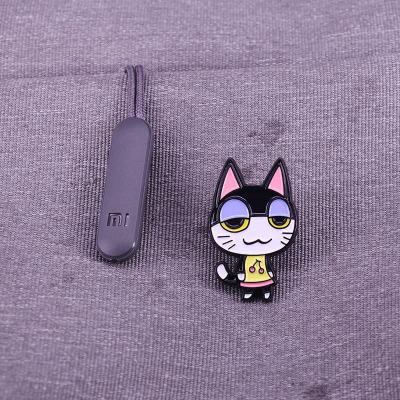 Animal Crossing (Punchy) Brooch Cute Cat Badge Lovers Accessories