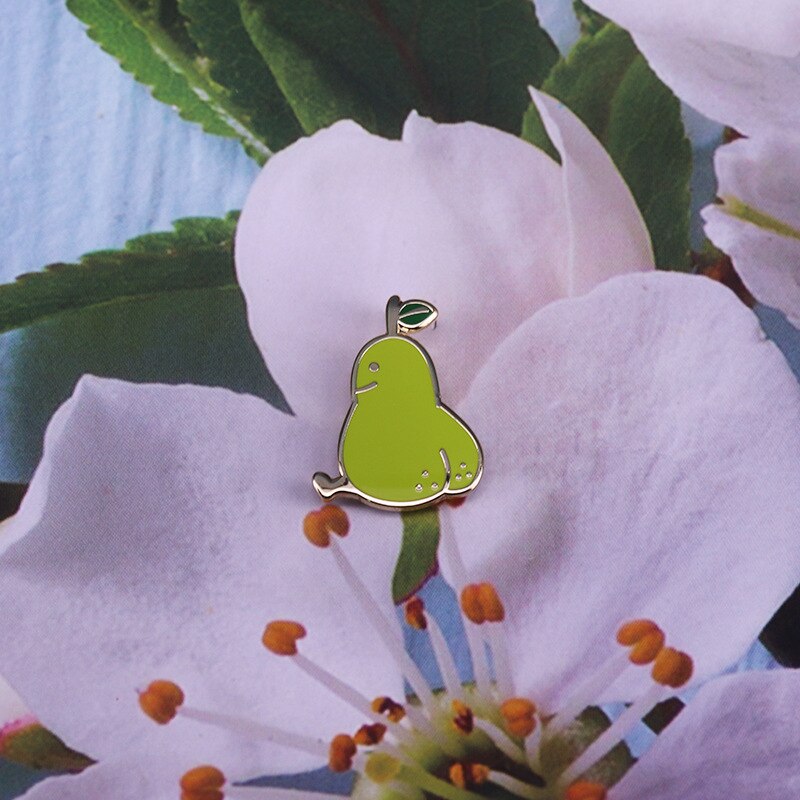 Cute pear brooch cartoon fruit badge creative shirt backpack accessories