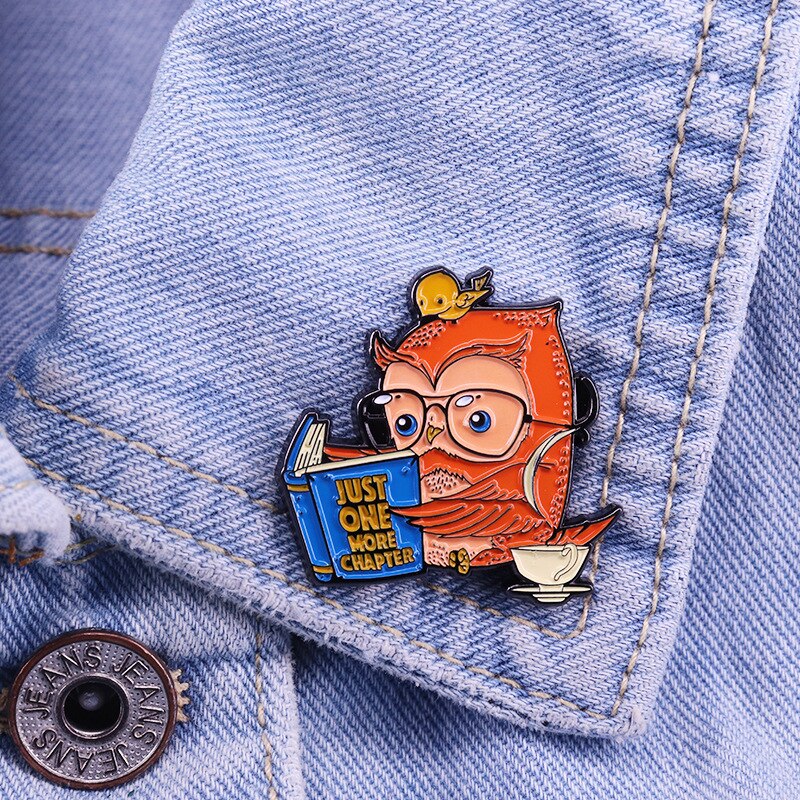 Reading Owl Brooch Literature Coffee Lovers Decoration