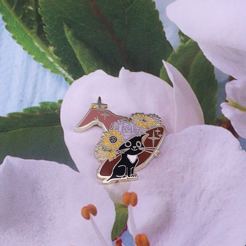 Cute Blacksorcerer cat brooch cartoon sorting hat magic badge