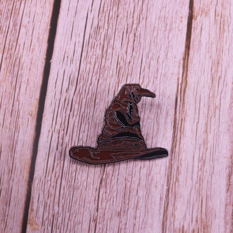 Magic hat brooch halloween accessory badge