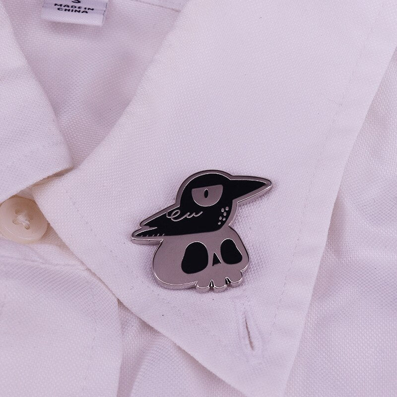 Angry Crow Skull Brooch Cute Cartoon Animal Badge