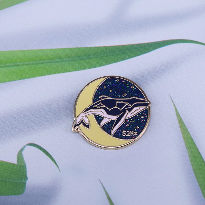 52 Hertz Whale Brooch Glitter Sea Animal Badge Pop Music Inspiration Pin
