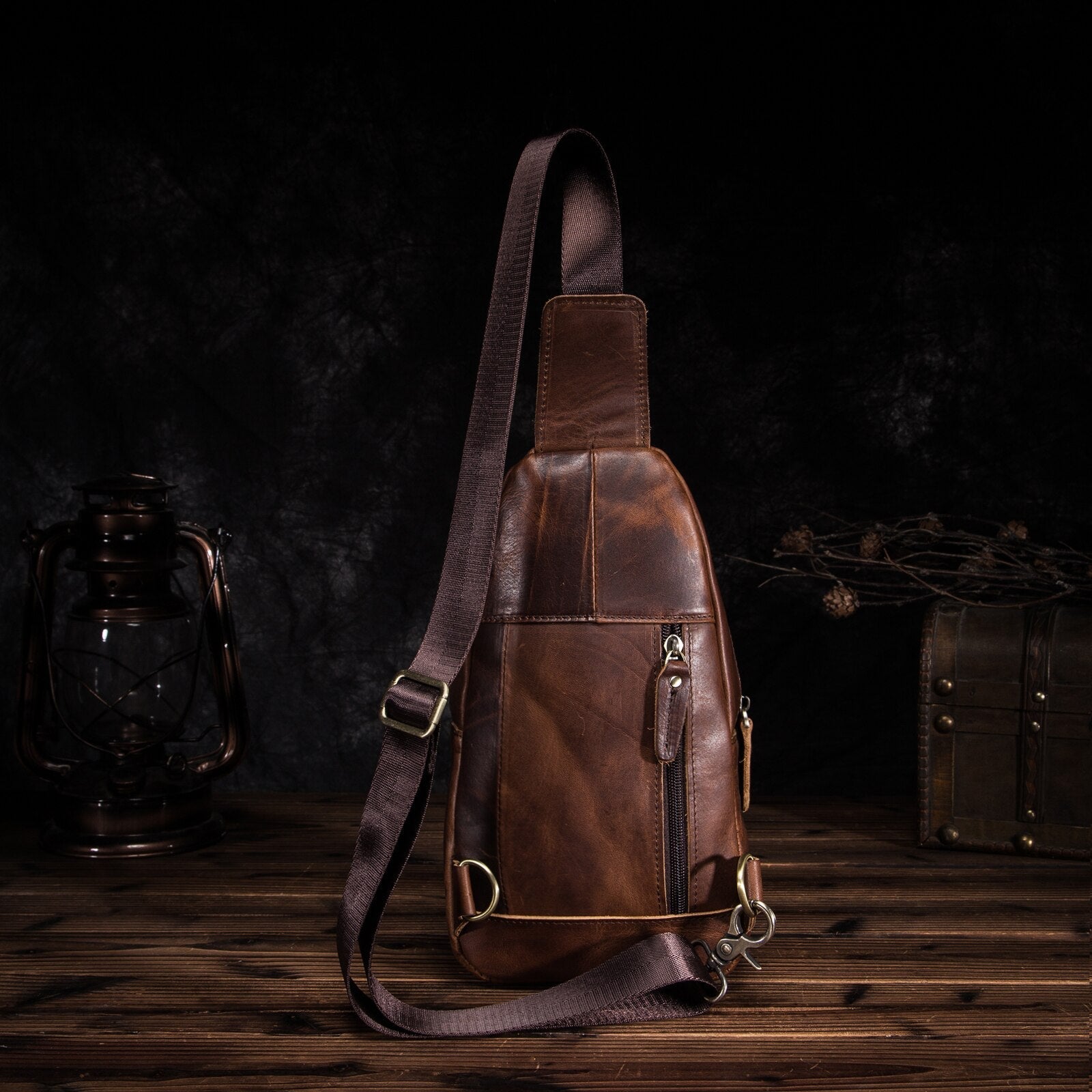Le'aokuu Men Real Leather Casual Chest Bag Sling Bag Design One Shoulder Bag Crossbody Bag Daypack For Male 8016d