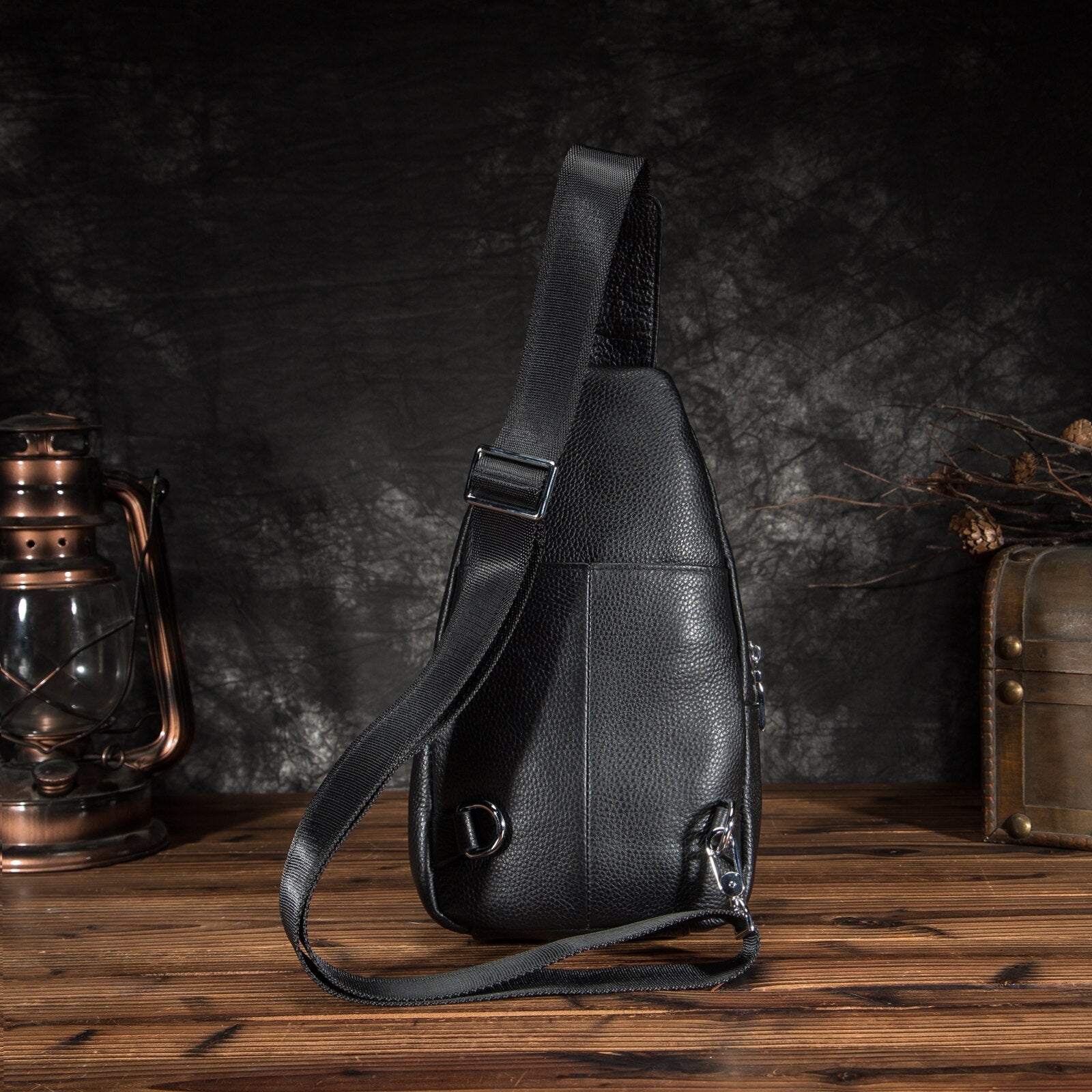 Men Quality Leather Casual Triangle Chest Sling Bag 8" Tablet Design One Shoulder Bag Fashion Crossbody Bag Daypack Male 0729