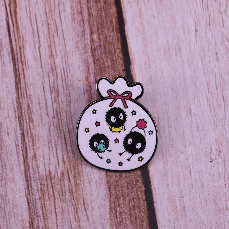 Dust Elf Brooch Japanese Fantasy Animation Badge