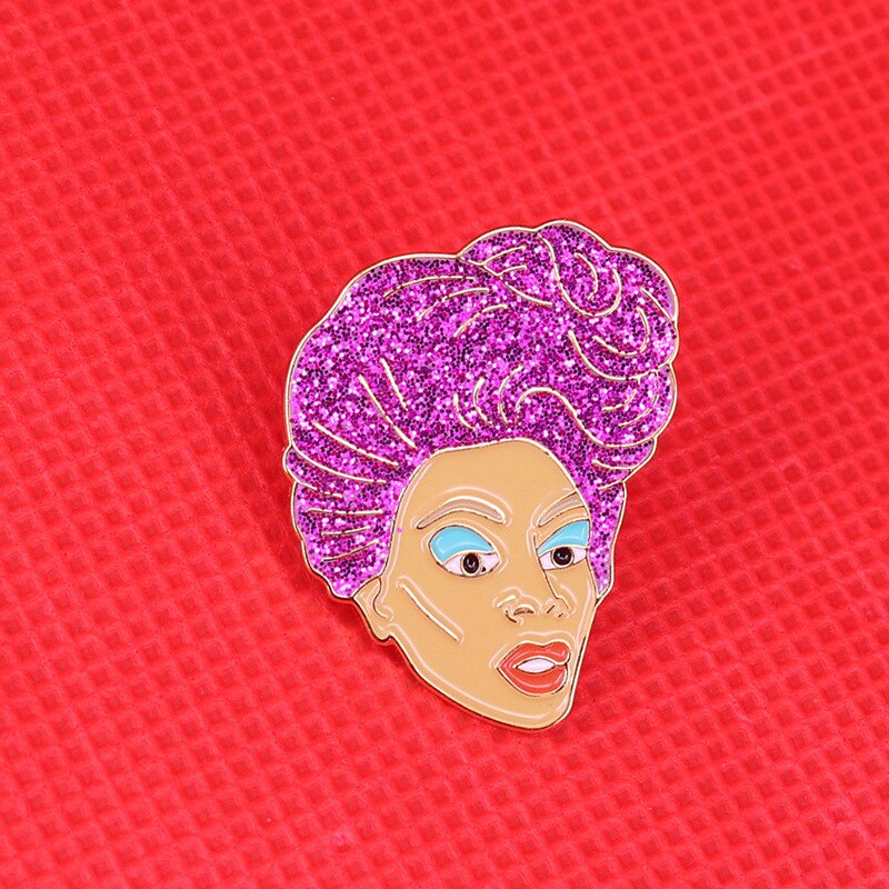 Drag queen flash brooch