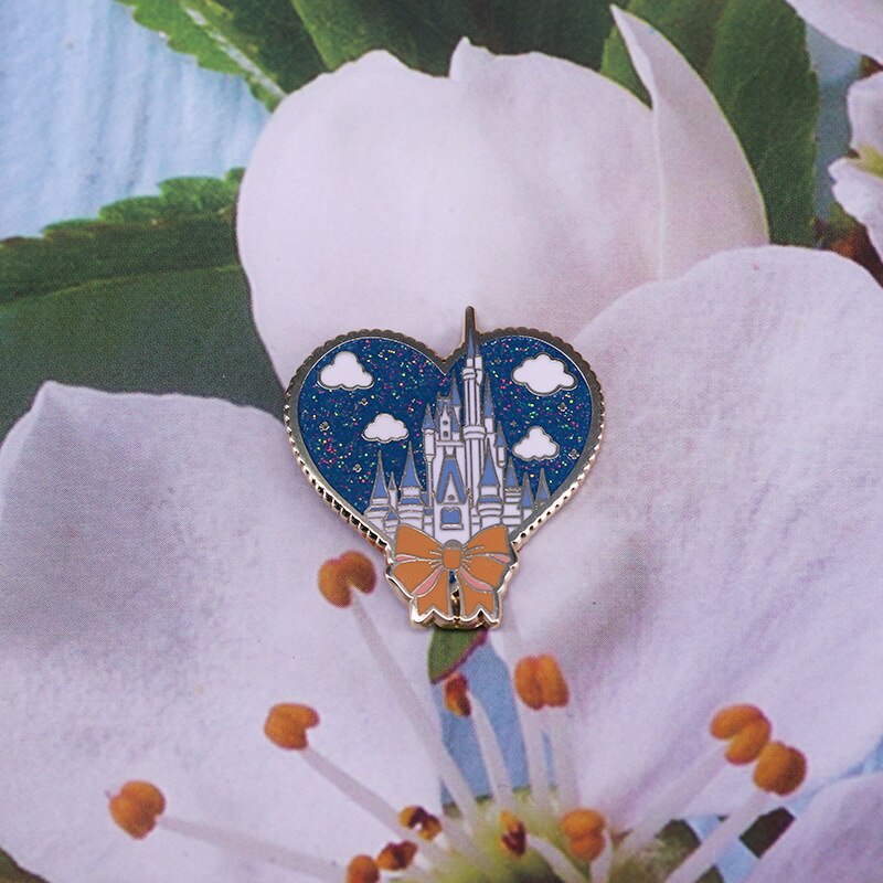 Cinderella's sorcery Glitter Castle Brooch Beautiful Fairy Inspiration Badge