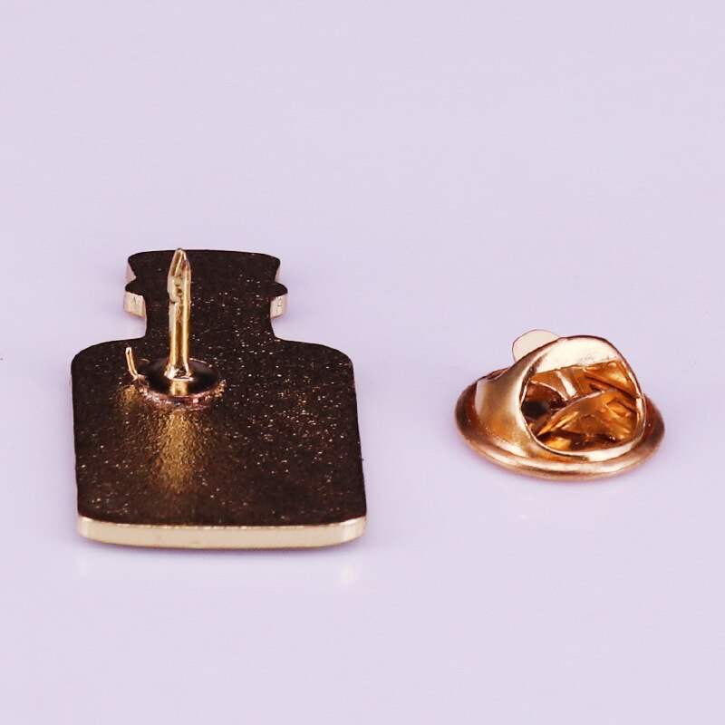 Potion bottle brooch compound decoction turned into water badge