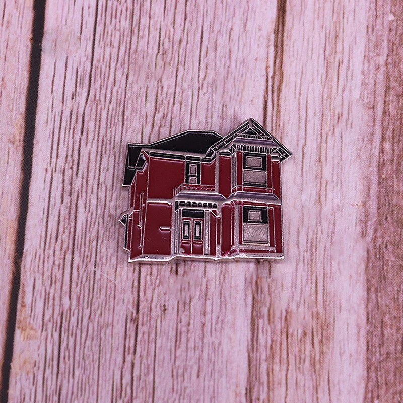 Retro house brooch architectural aesthetics badge shirt backpack accessory decoration