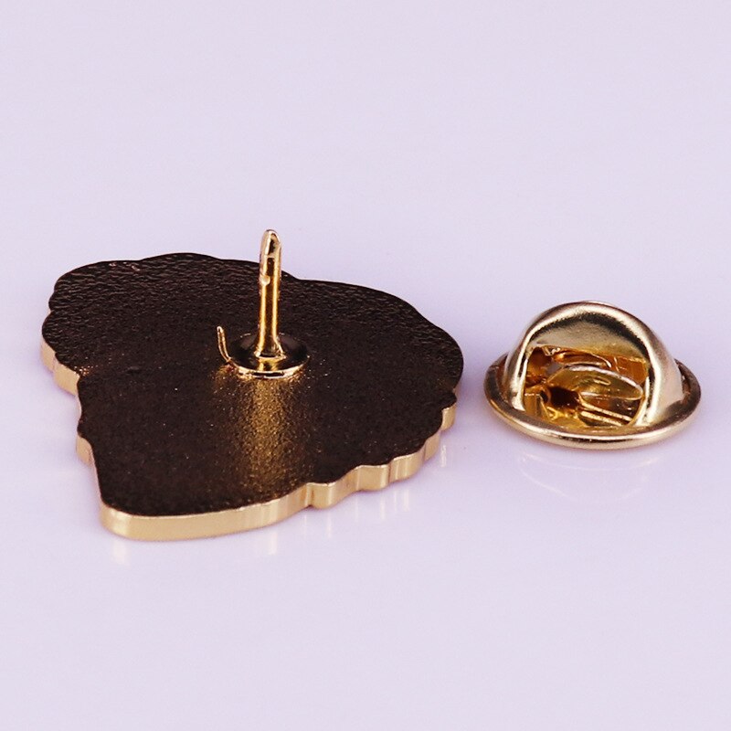 Drag queen flash brooch