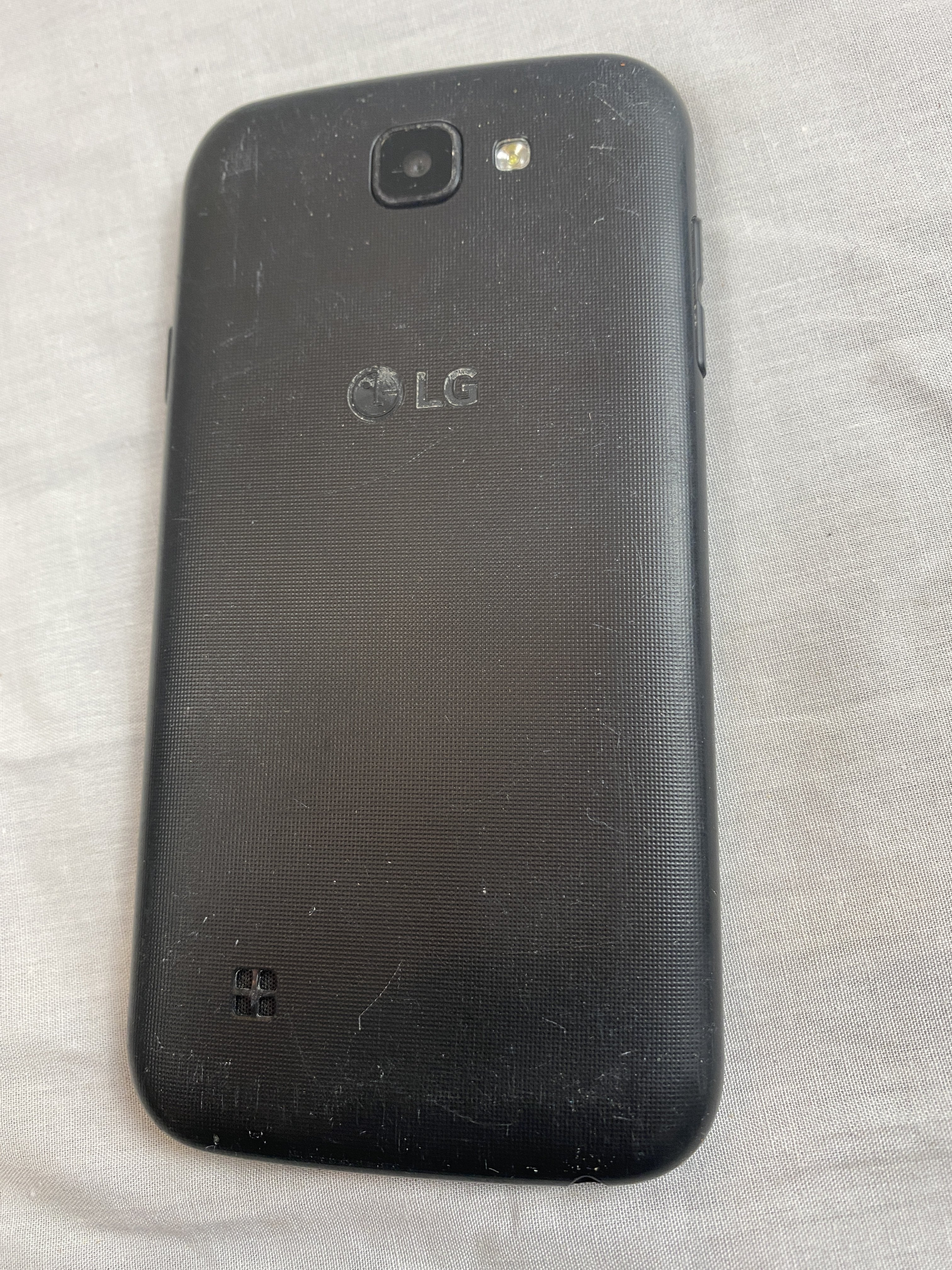 LG Phone 001