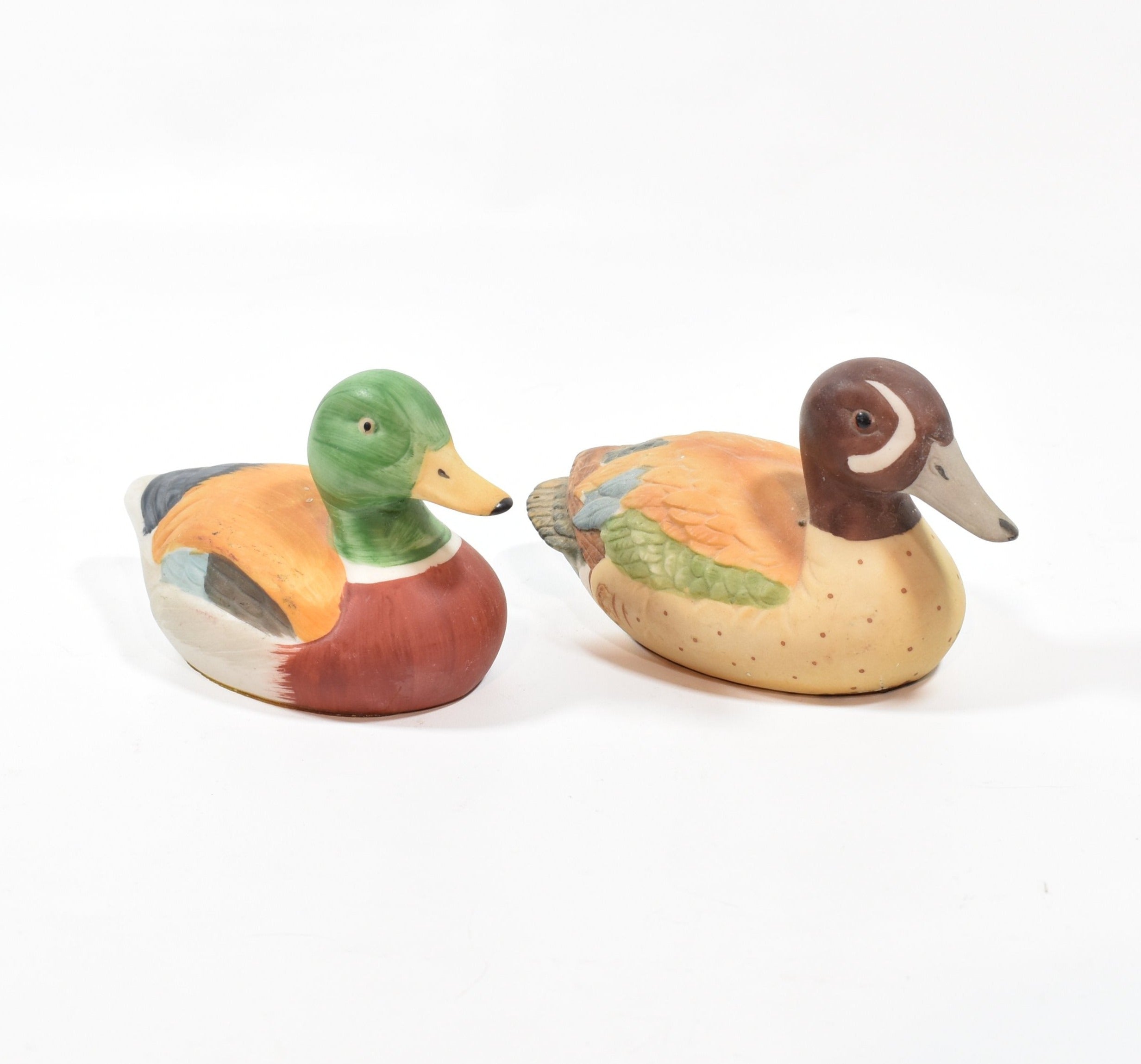 Porcelain display ducks 5 inch set home decor Used