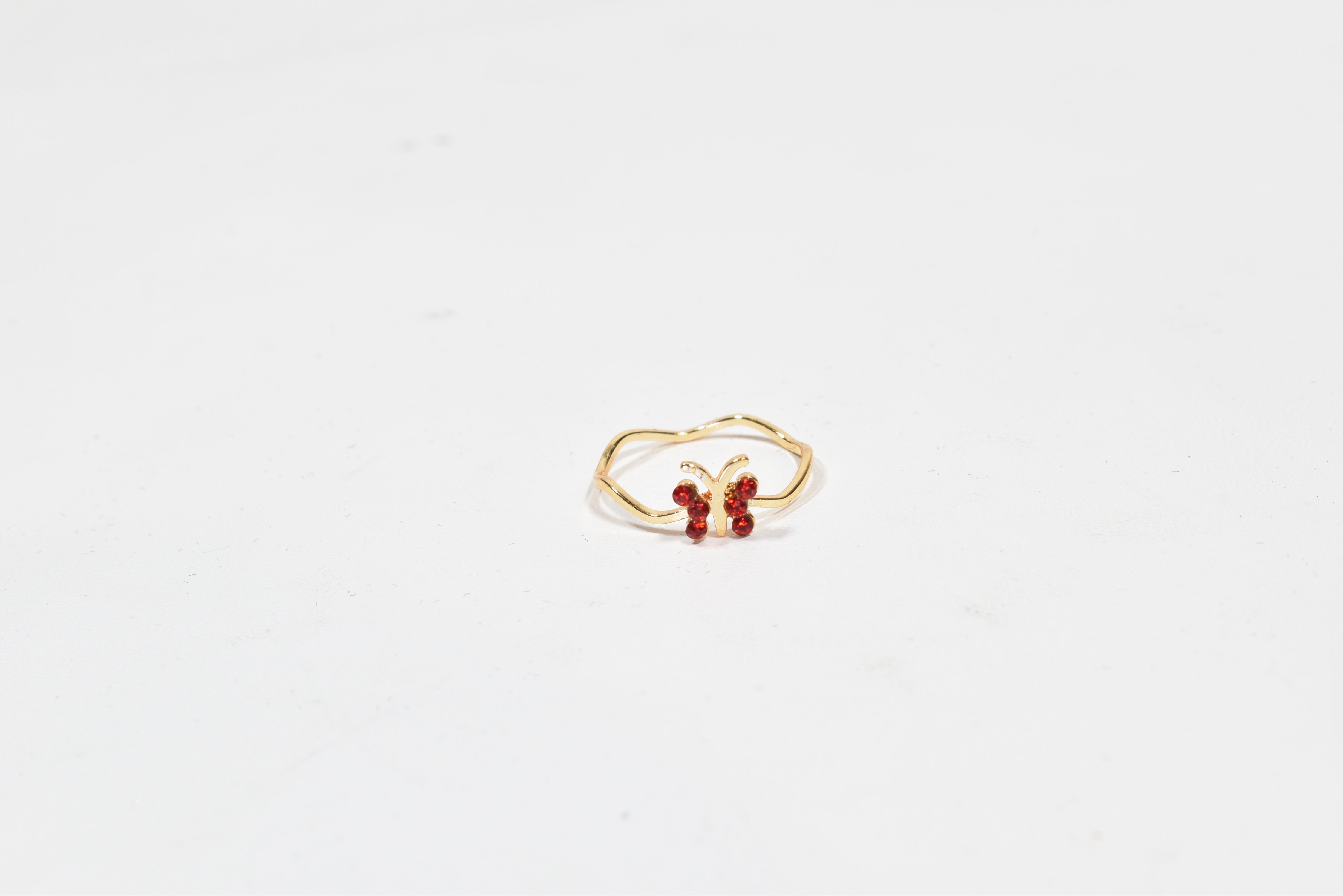 Light Siam July Birth stone Ring gold band used butter fly Size 7 -00065
