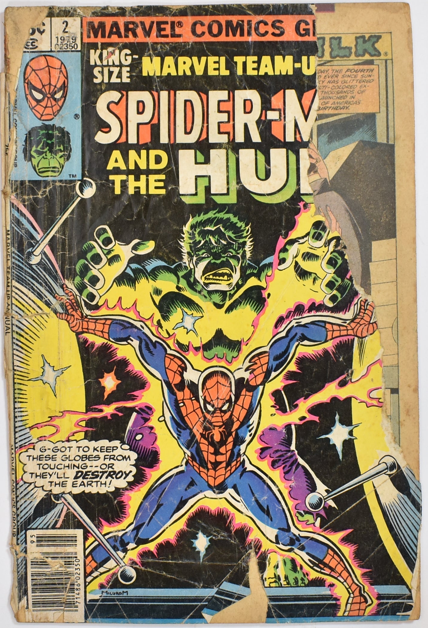 Marvel Team Up Spider man and the hulk 2 Marvel Comic Books Damaged Cover