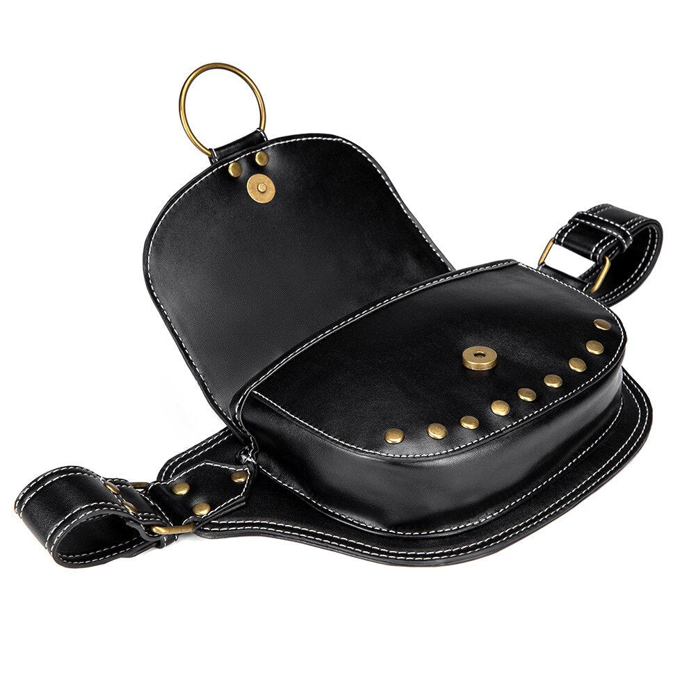 High Quality Men Rivet Punk Chest Day Back Pack Vintage Male Crossbody Bags Travel Casual Shoulder Messenger Flap Moto Waist Bag
