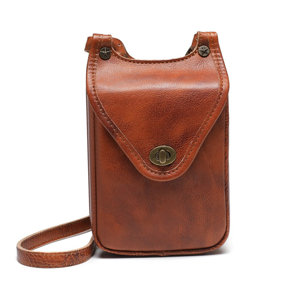 Punk Retro Skull Small Bag for Women 2022 New Versatile Moto & Biker Fashion Shoulder Flaps Rivet Black Crossbody Purses Bolsas