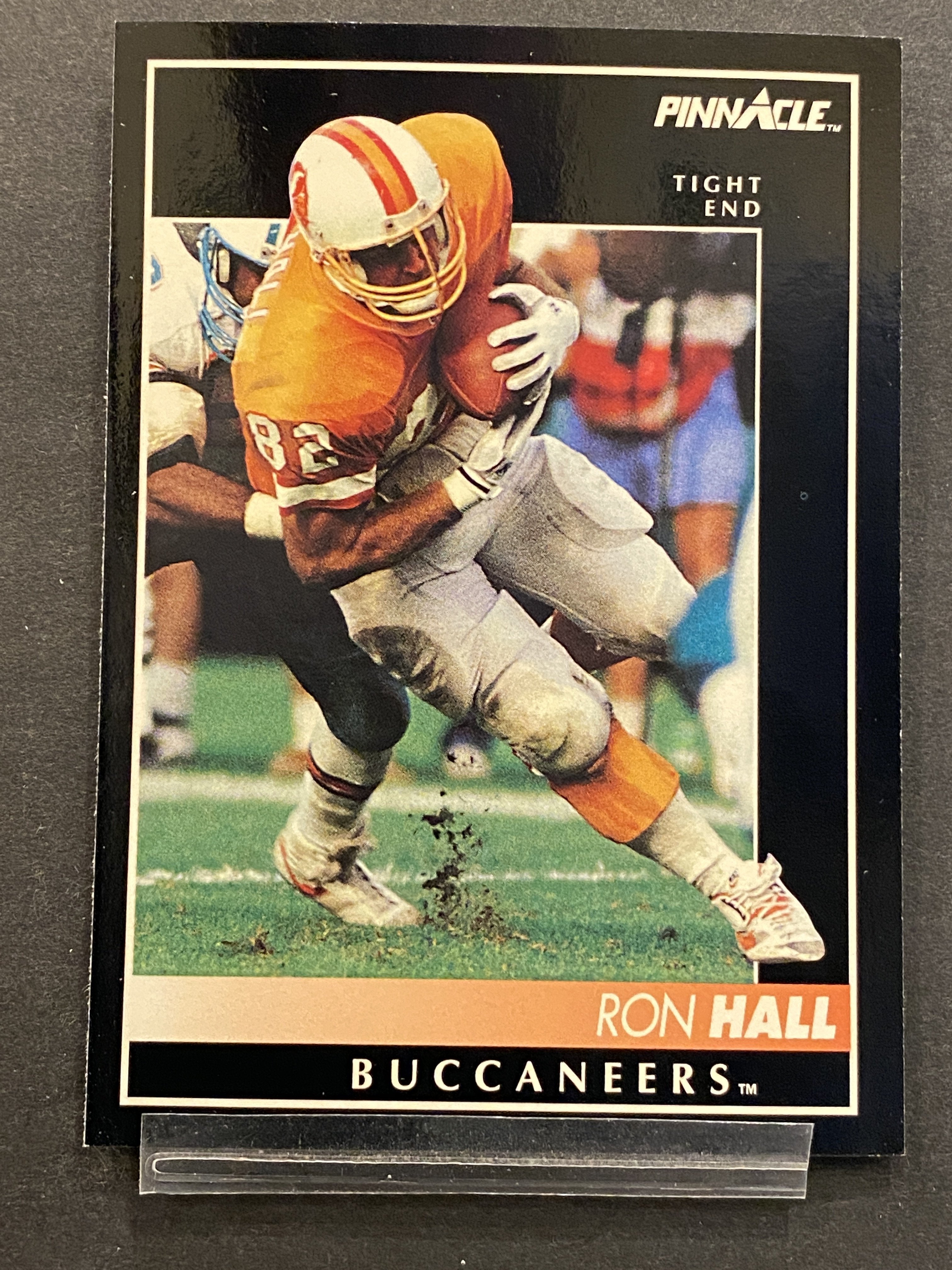Ron Hall Pinnacle Football Card
